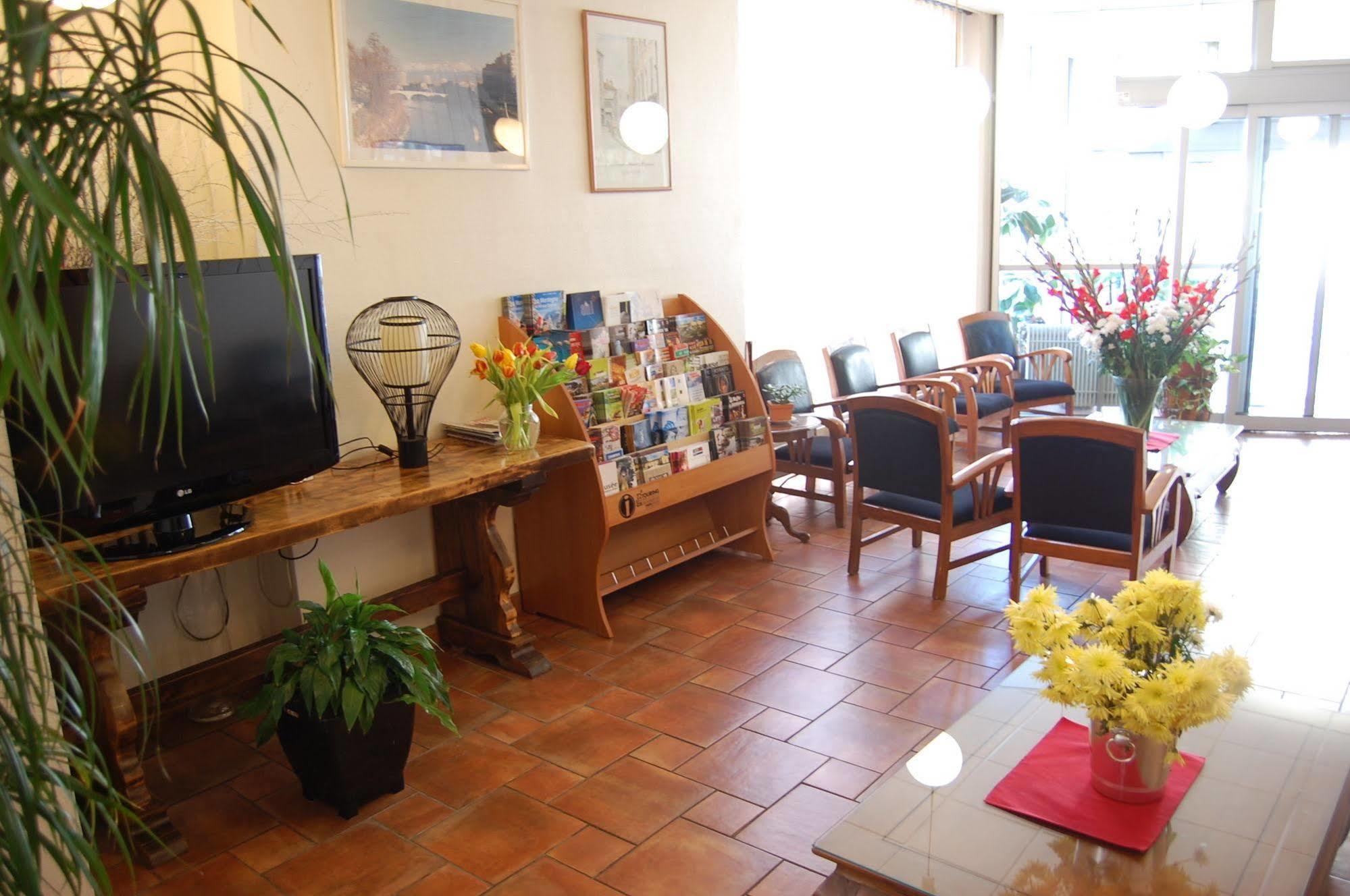 Greet Hotel Grenoble Centre Gare Екстер'єр фото